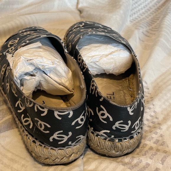 CHANEL ESPADRILLE - Picture 6 of 10
